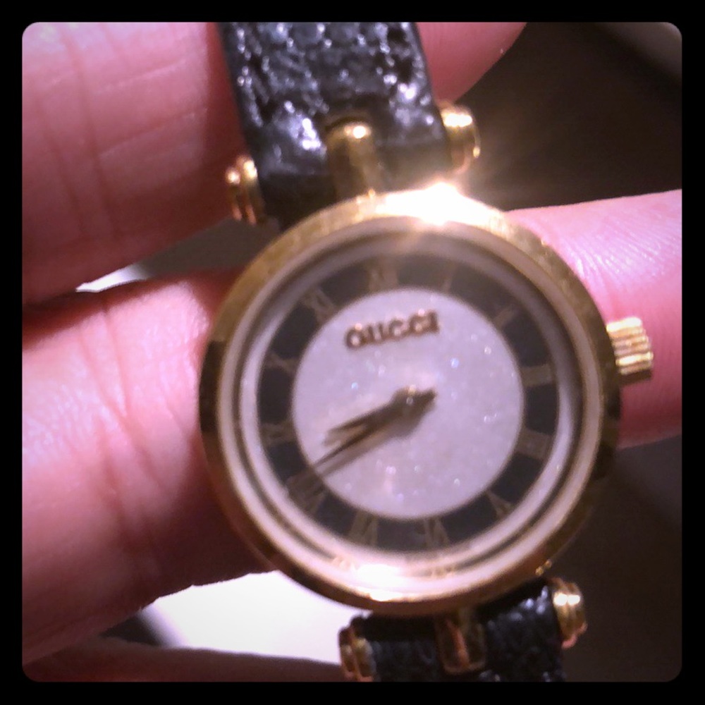 Authentic Gucci watch women’s